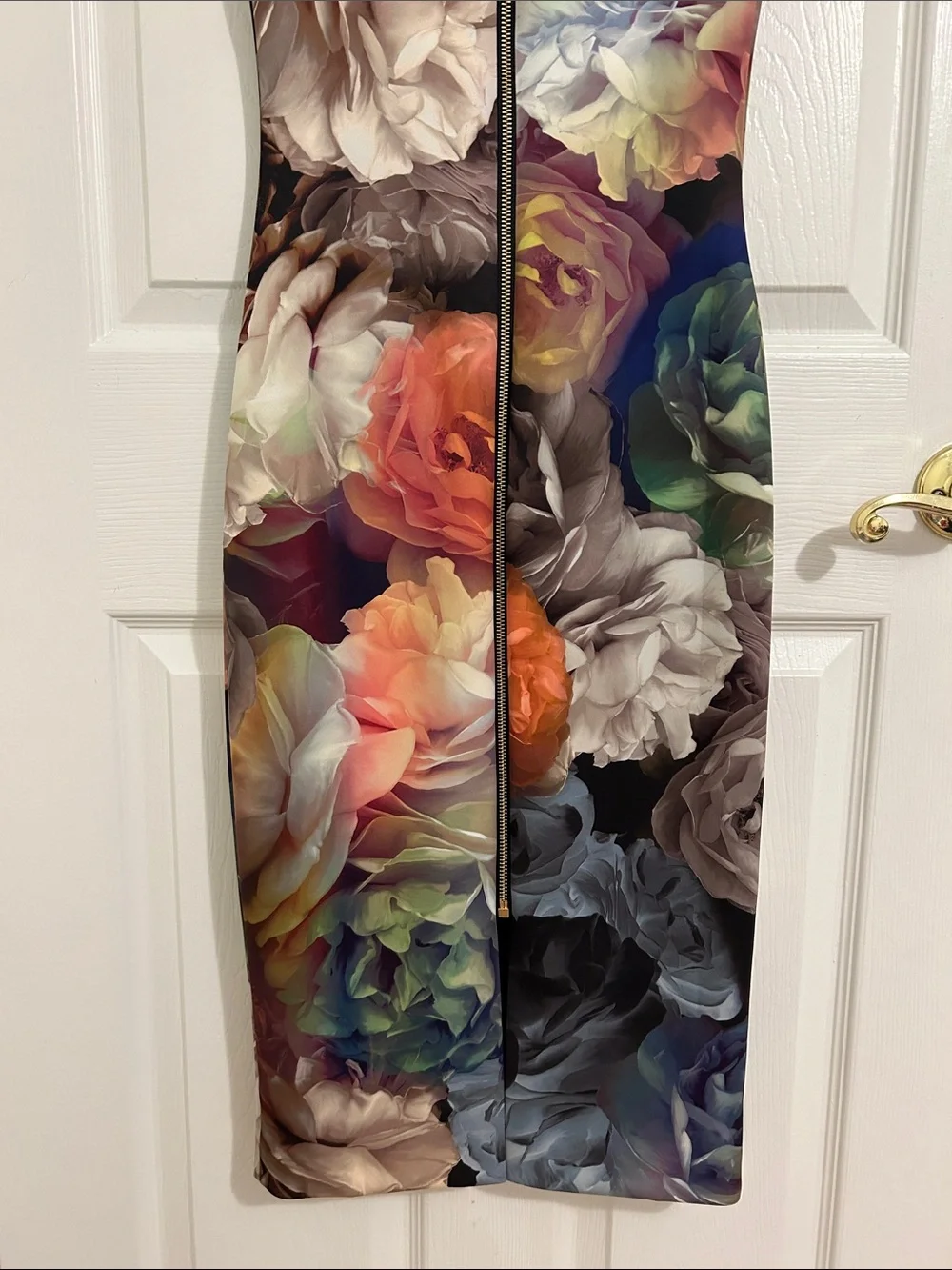Ted Baker London Mayzi Technicolour Bloom Bodycon Dress New Ted Size 1, US 4 - Picture 10 of 12